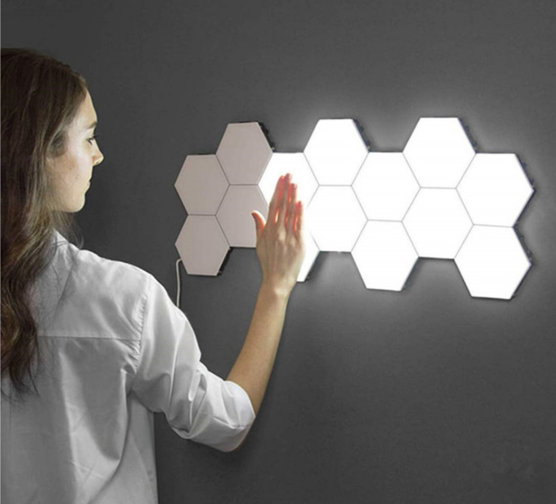 Hexagon touch wall light (1 pcs)